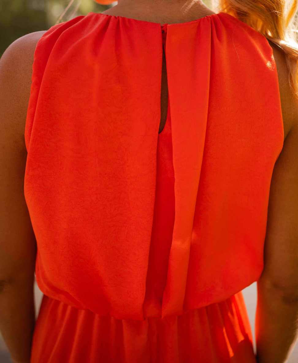 Nikki - Vestido coral
